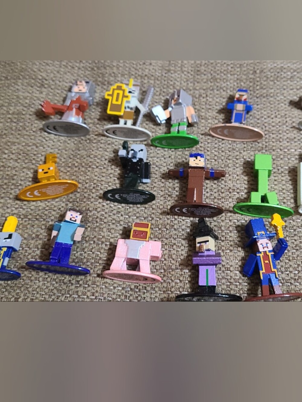 Minecraft Nano MetalFigs Jada Toys lot of 17 Die-Cast Figures